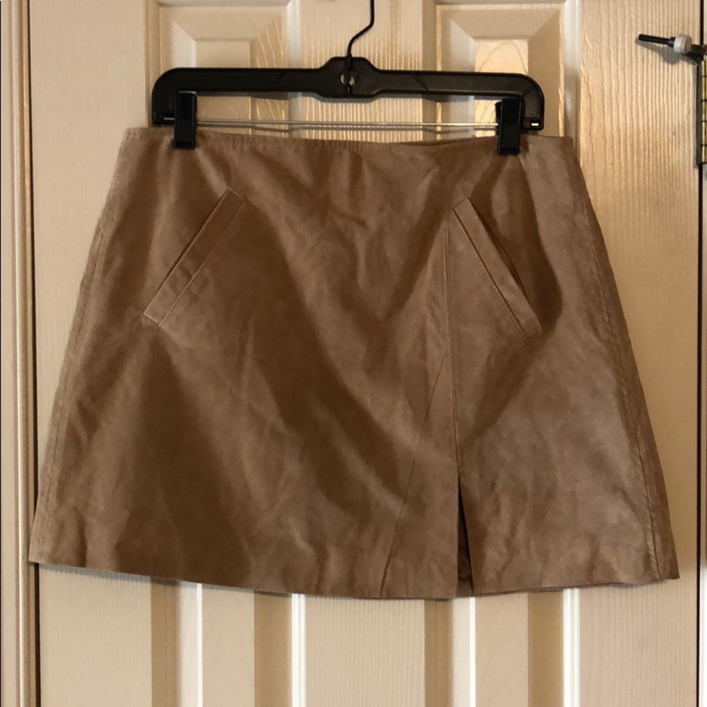 Blank NYC Tan Suede Skirt size 30